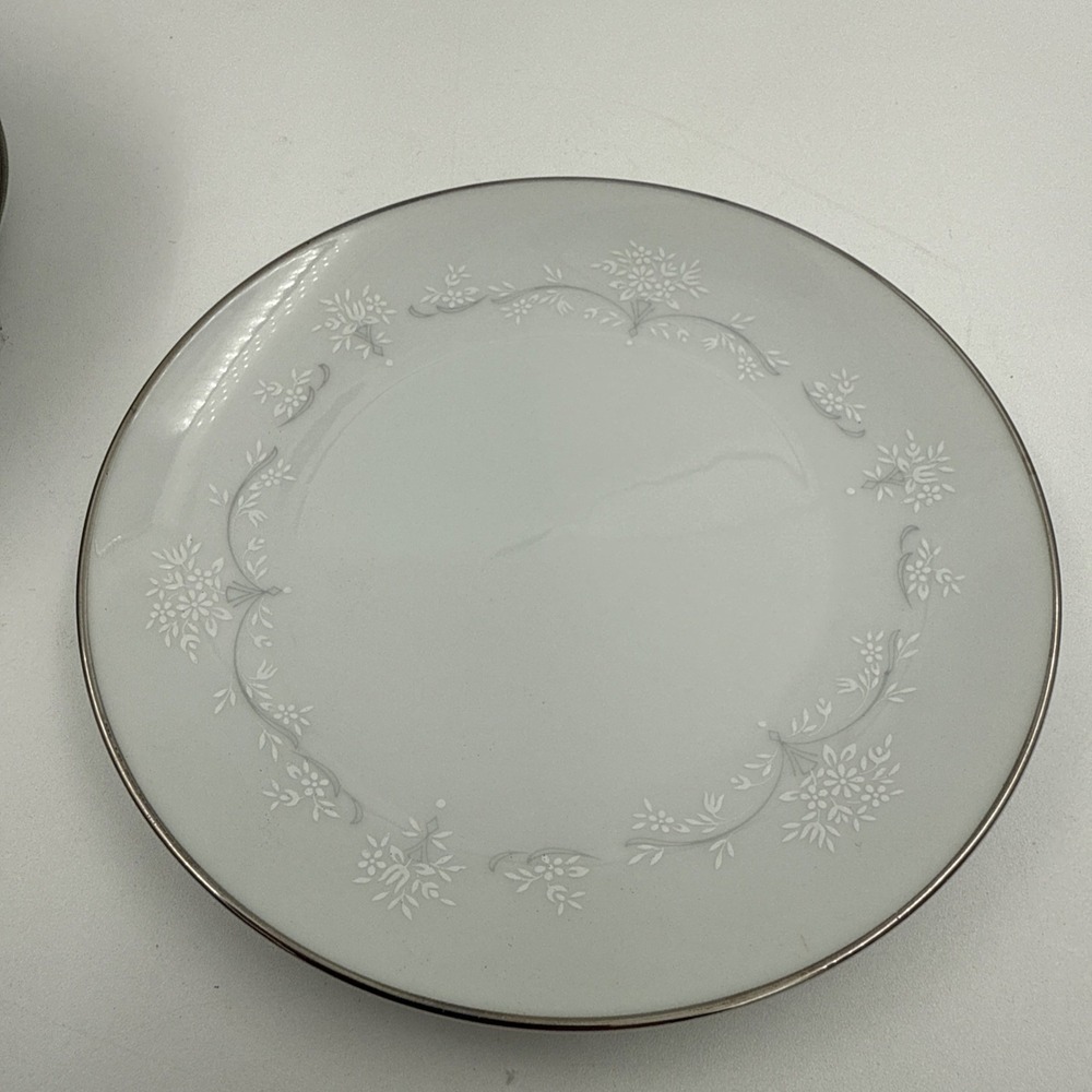 4 - Noritake Japan 6441 Whitebrook 200484, 6-1/4" Bread Cake Desert Plates